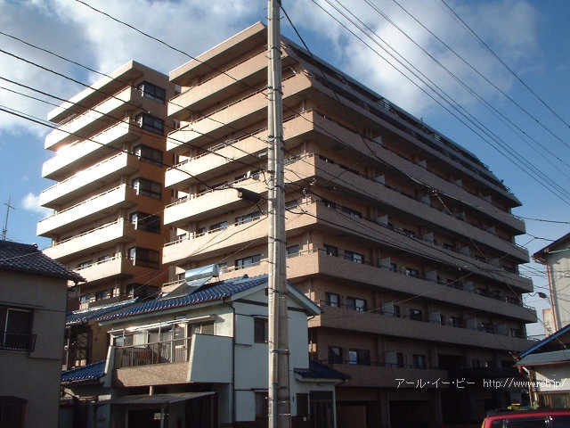 ウイング表町